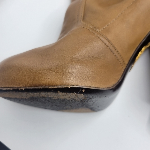 Elie Tahari heeled booties size 37 - Picture 10 of 16